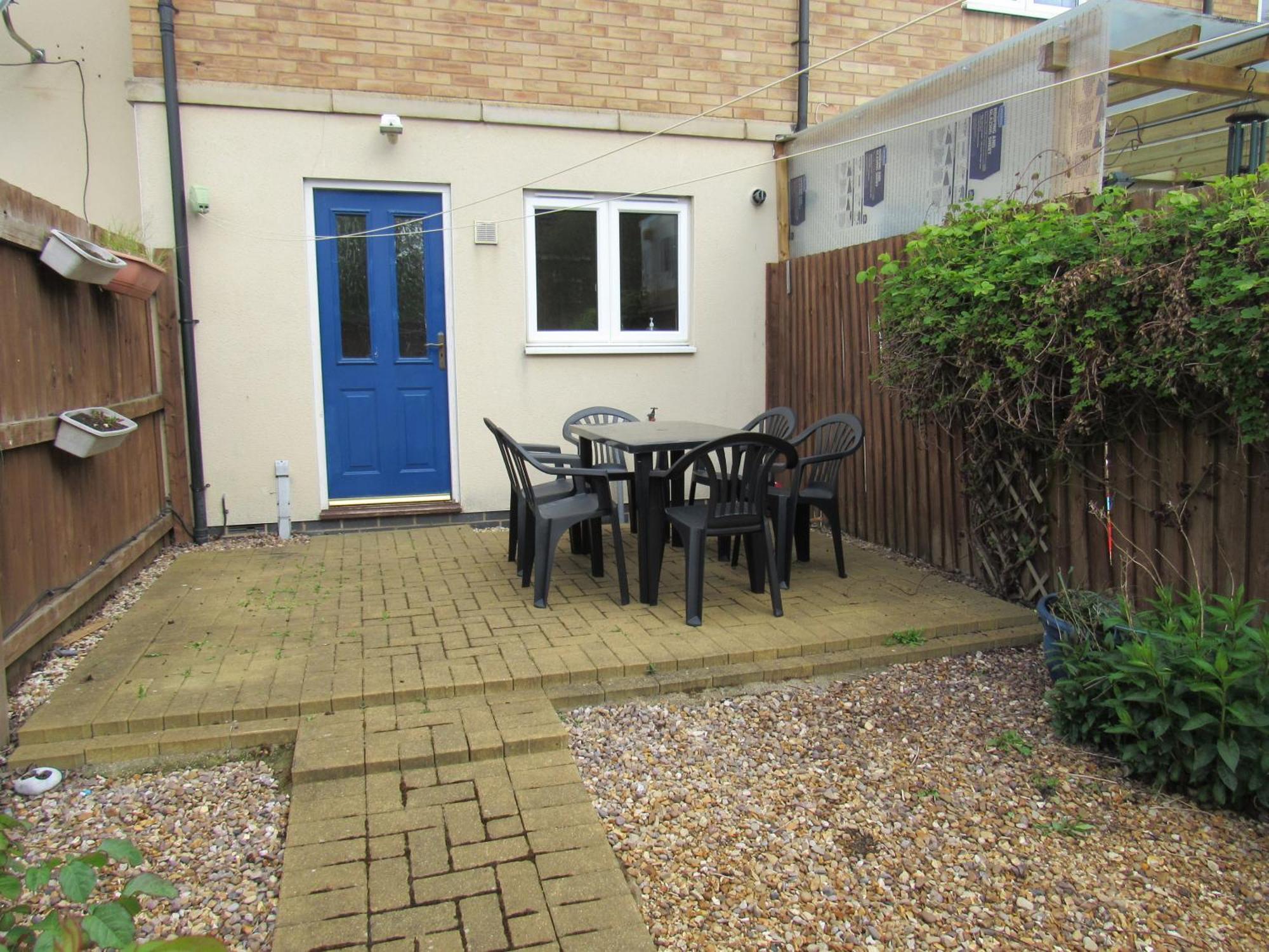 St Kats Mews 4 Bed With Parking Apartment Peterborough